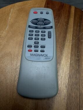 OEM GENUINE - MAGNAVOX NA058UD - Remote Control - TESTED - DD-3987